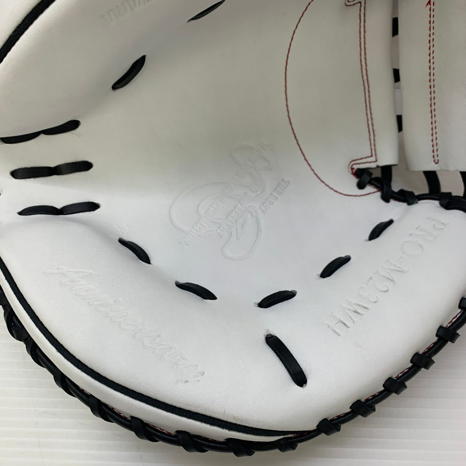  ハタケヤマ 軟式 大人 一般 キャッチャーミット 捕手 グローブ グラブ 右投げ PRO-M 23 WH 品 グローブ袋付き 野球 6757 軟式 グローブ