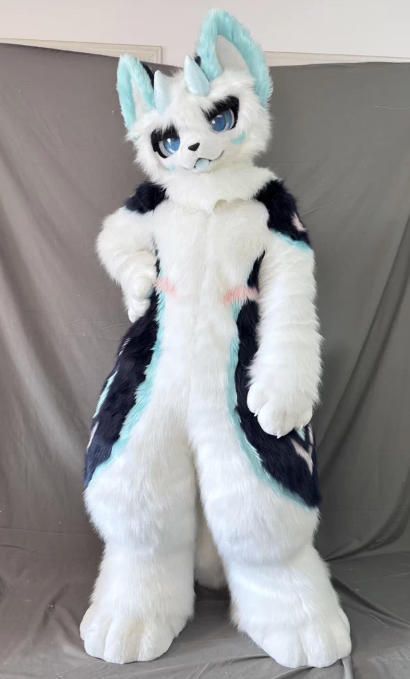 着ぐるみ ケモノ体