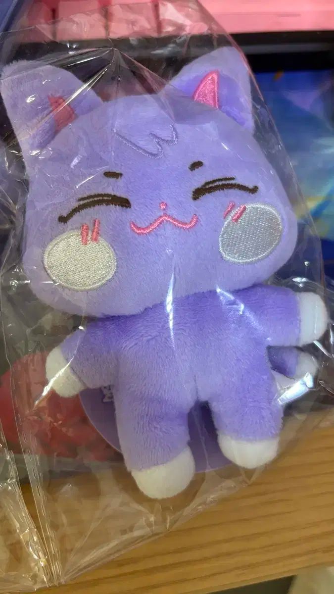 aniteez ATEEZ エイティーズ アチズ アニメTシャツ サン SAN ダック