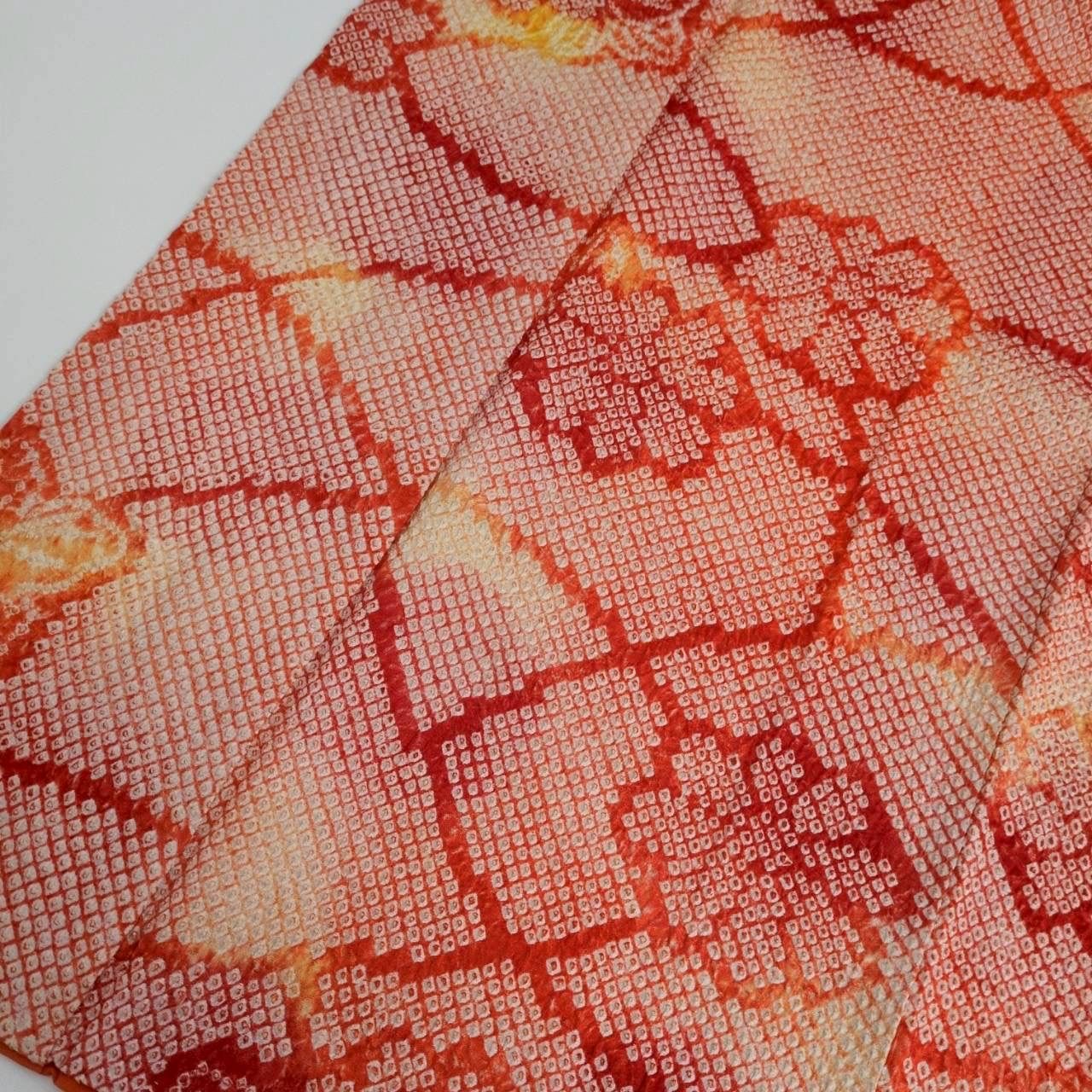 総絞り 小紋 花模様 華やかな染め 鹿の子絞り 着物 正絹 MK-758 総絞り