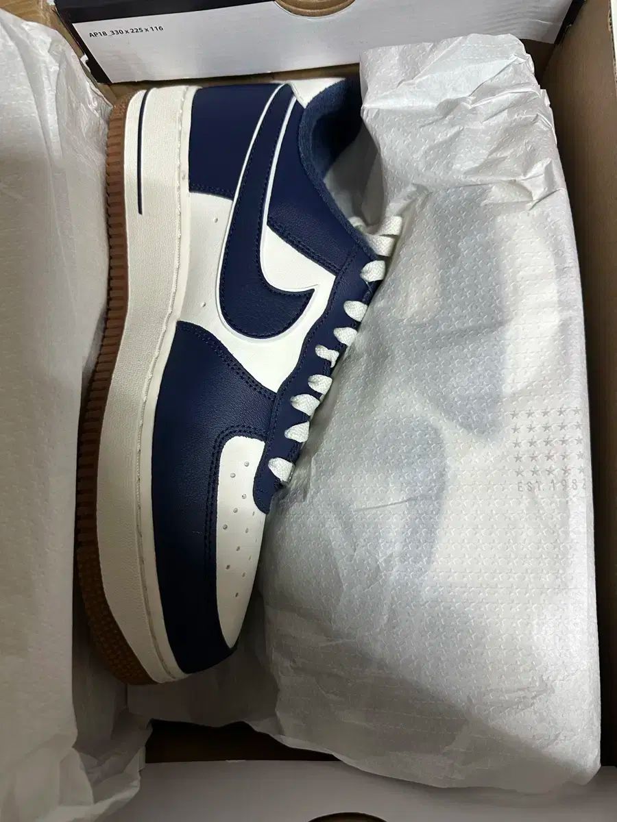 ナイキ エアフォース ミッドナイトネイビー 270