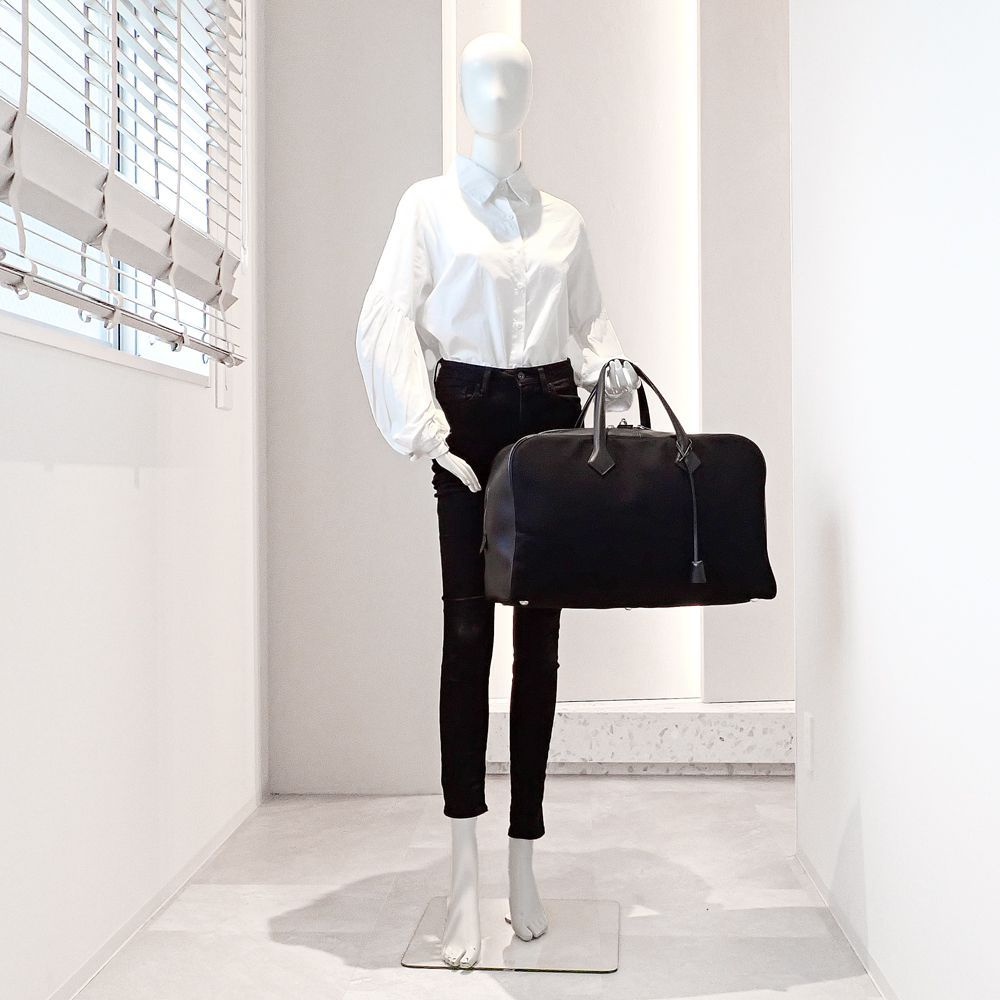 ブラック シルバー金具