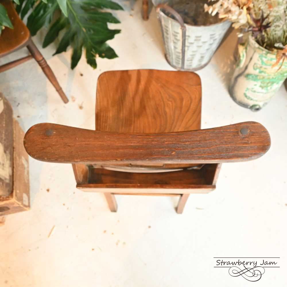 チャーチチェア