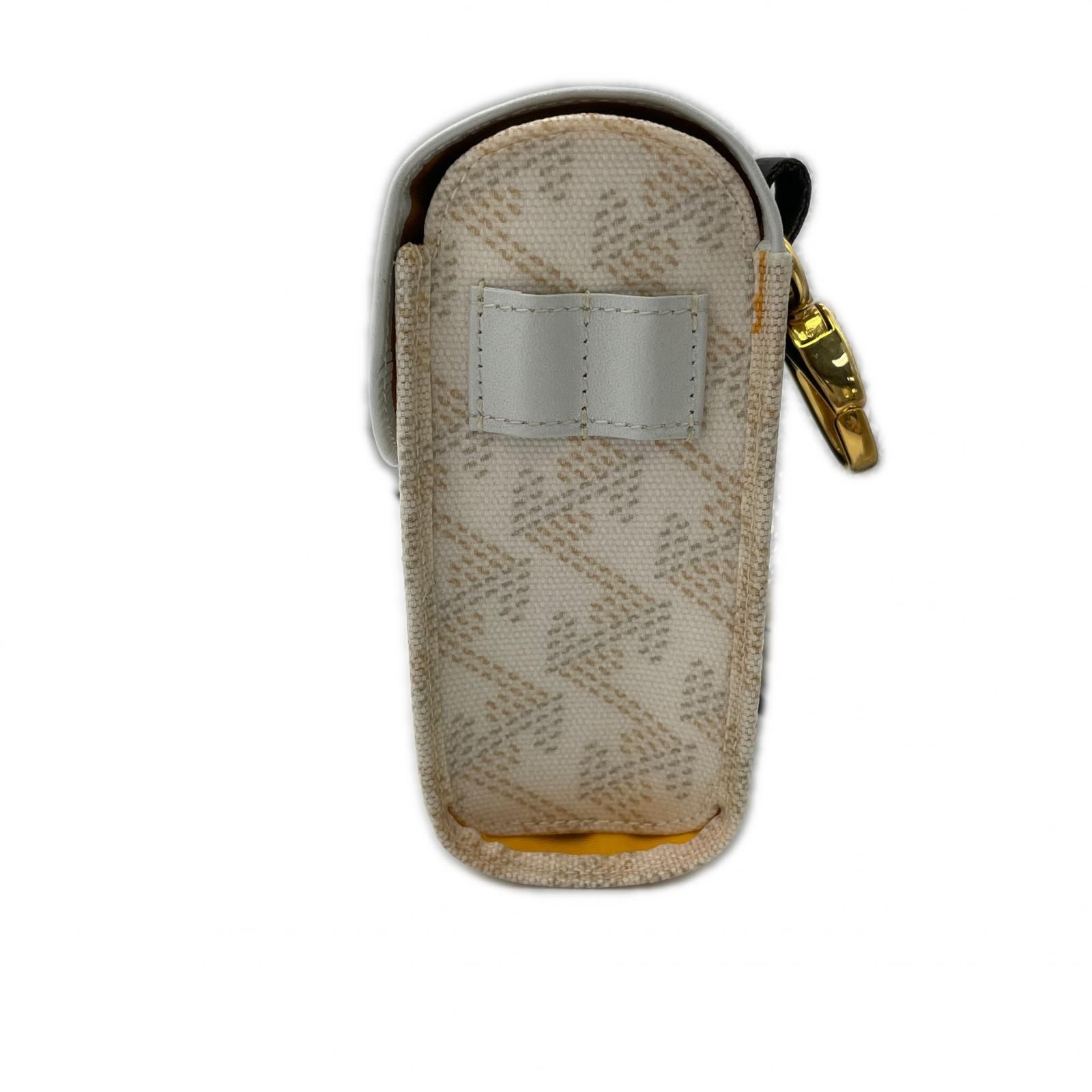 モノグラム柄 マグネット式