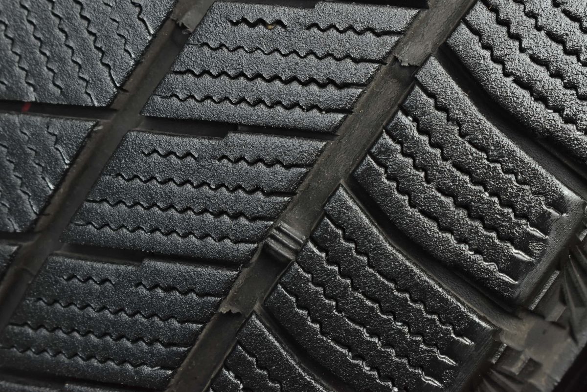  スタッドレス クロススピード 15 in 6 J 50 PCD 114 3 ブリヂストン ブリザック VRX 195 65 R ノア ヴォクシー ステップワゴン 可 15インチ タイヤ ホイールセット