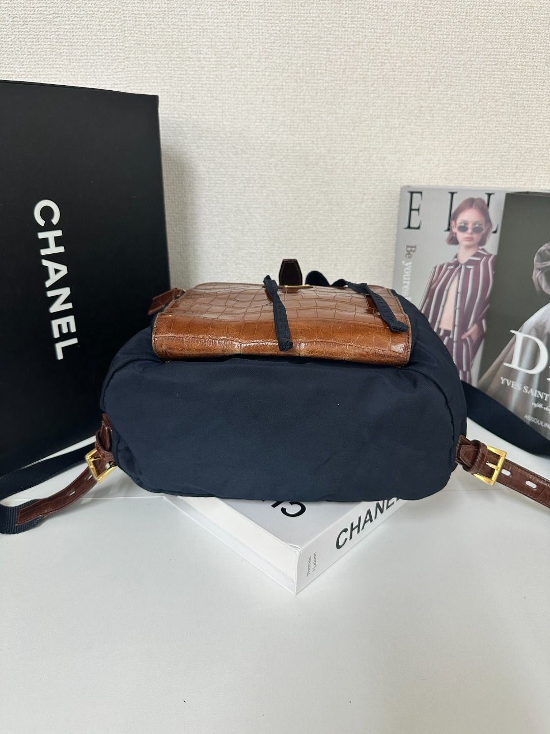 プラダ クロコダイルレザー