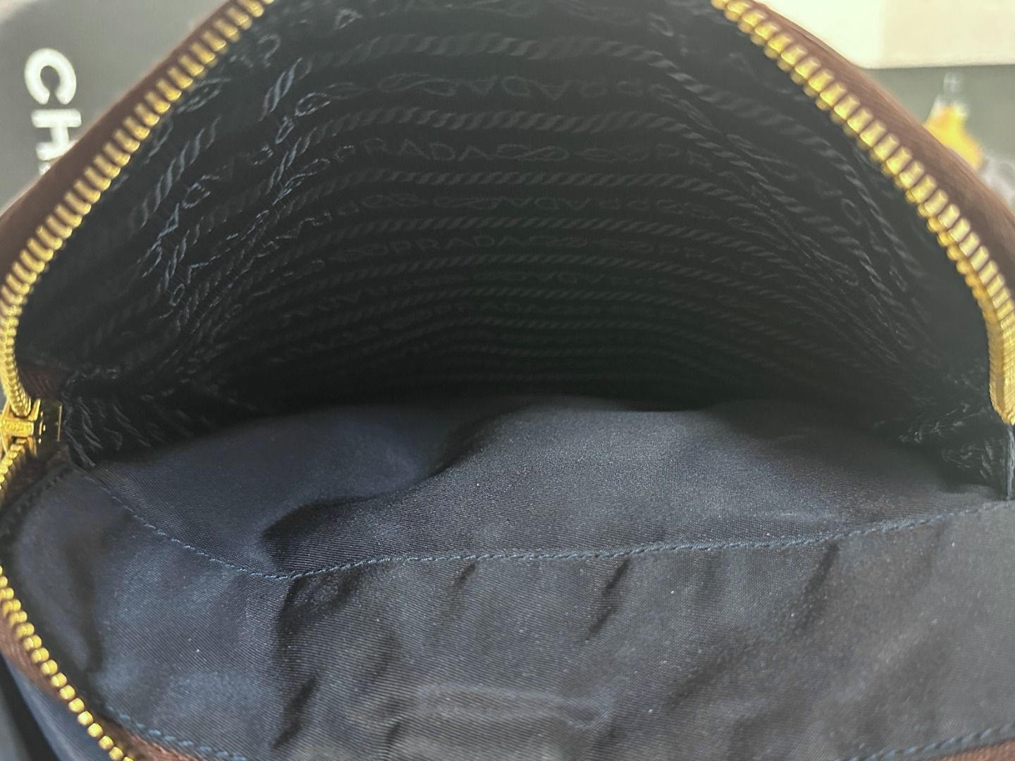 クロコダイルレザー