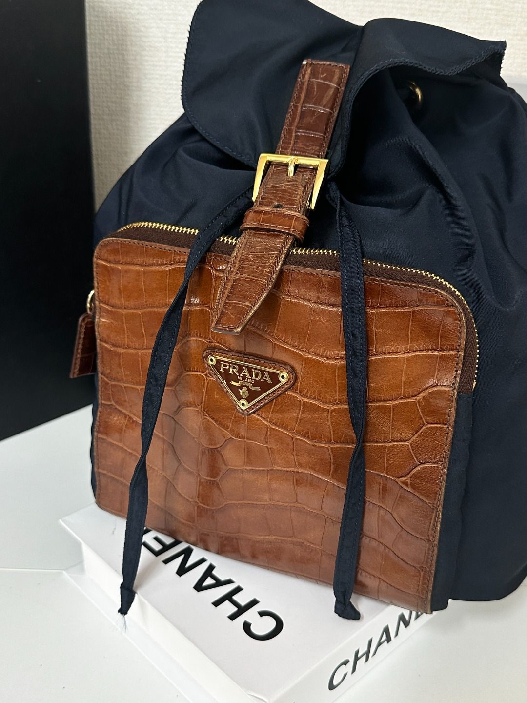 クロコダイルレザー