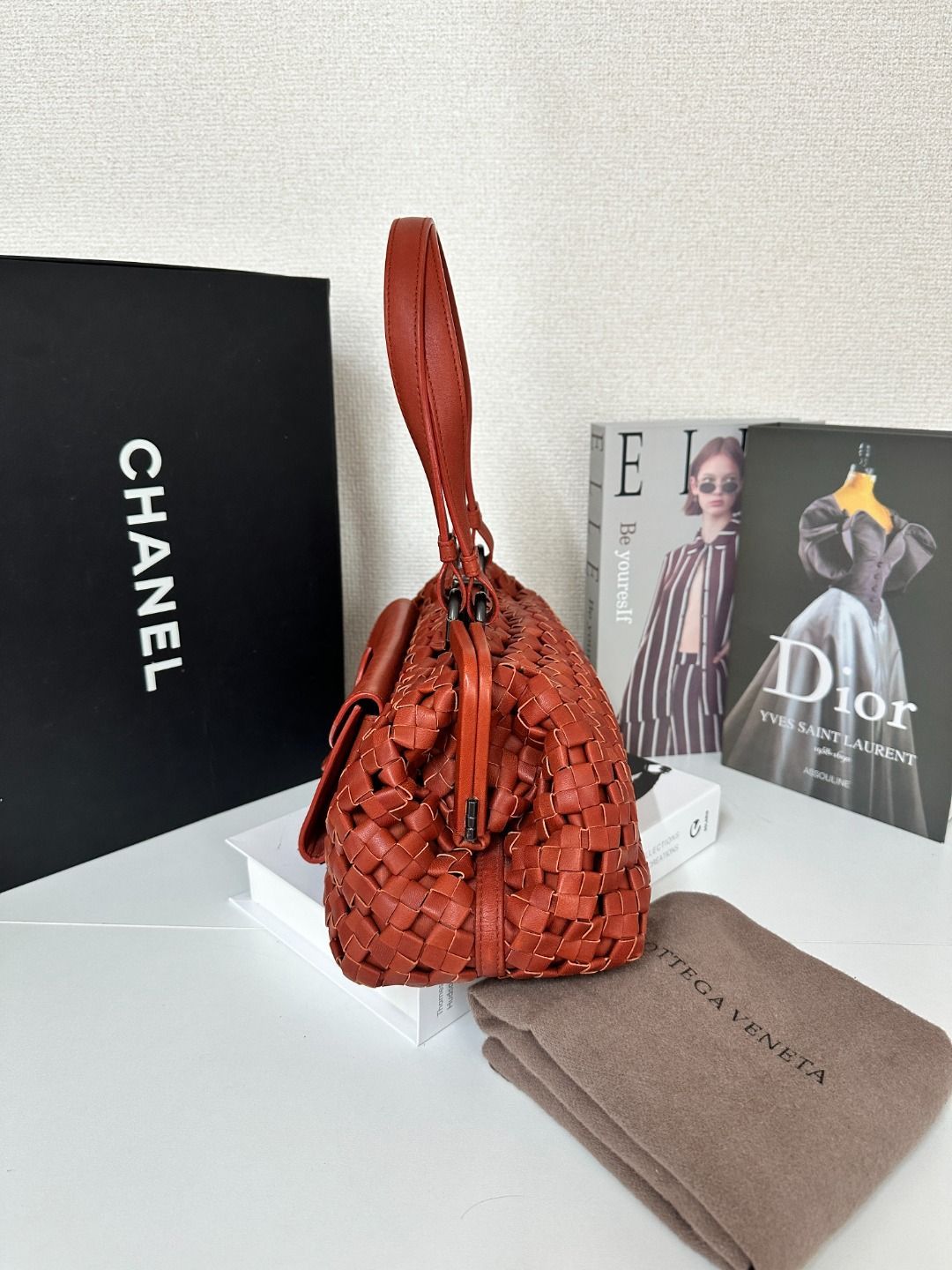 ヴェネタ イントレチャート