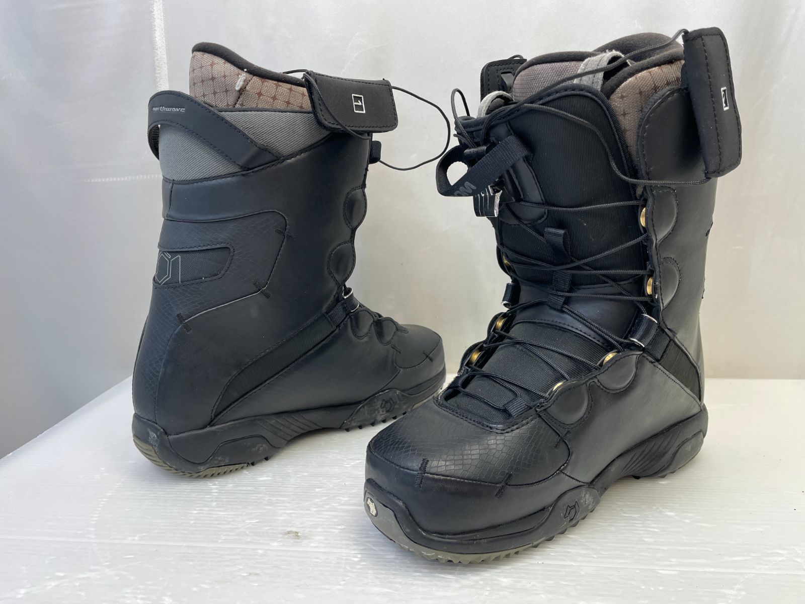 スノーボード ブーツ northwave 27.5 cm インナーは kissmark スノボ ノースウェーブ キスマーク