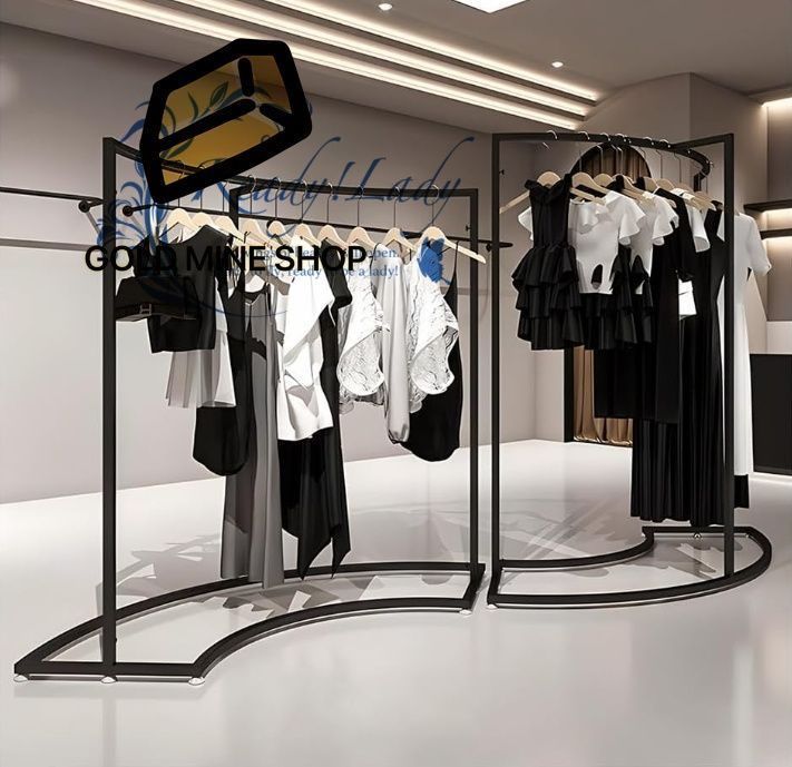 フロアスタンディングカーブ衣類ラック 衣料品店用金属製衣類吊り下げラック 半円形の衣類棚 ブティック ランドリールーム用 87x45x133cm