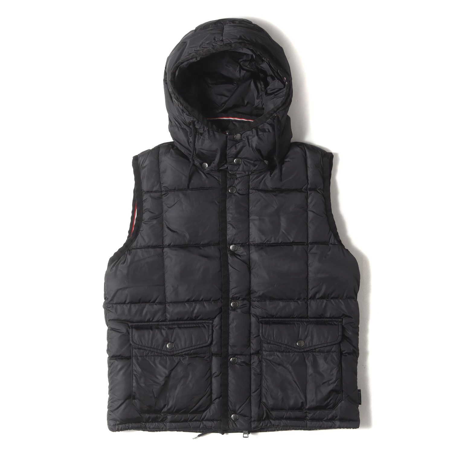 MONCLER モンクレール ベスト ブラック 黒 サイズ 3 フード付き ハイネック ダウンベスト TAPAJOS GILET 020914330500 54155 アウター ジャケット 上着 メンズ