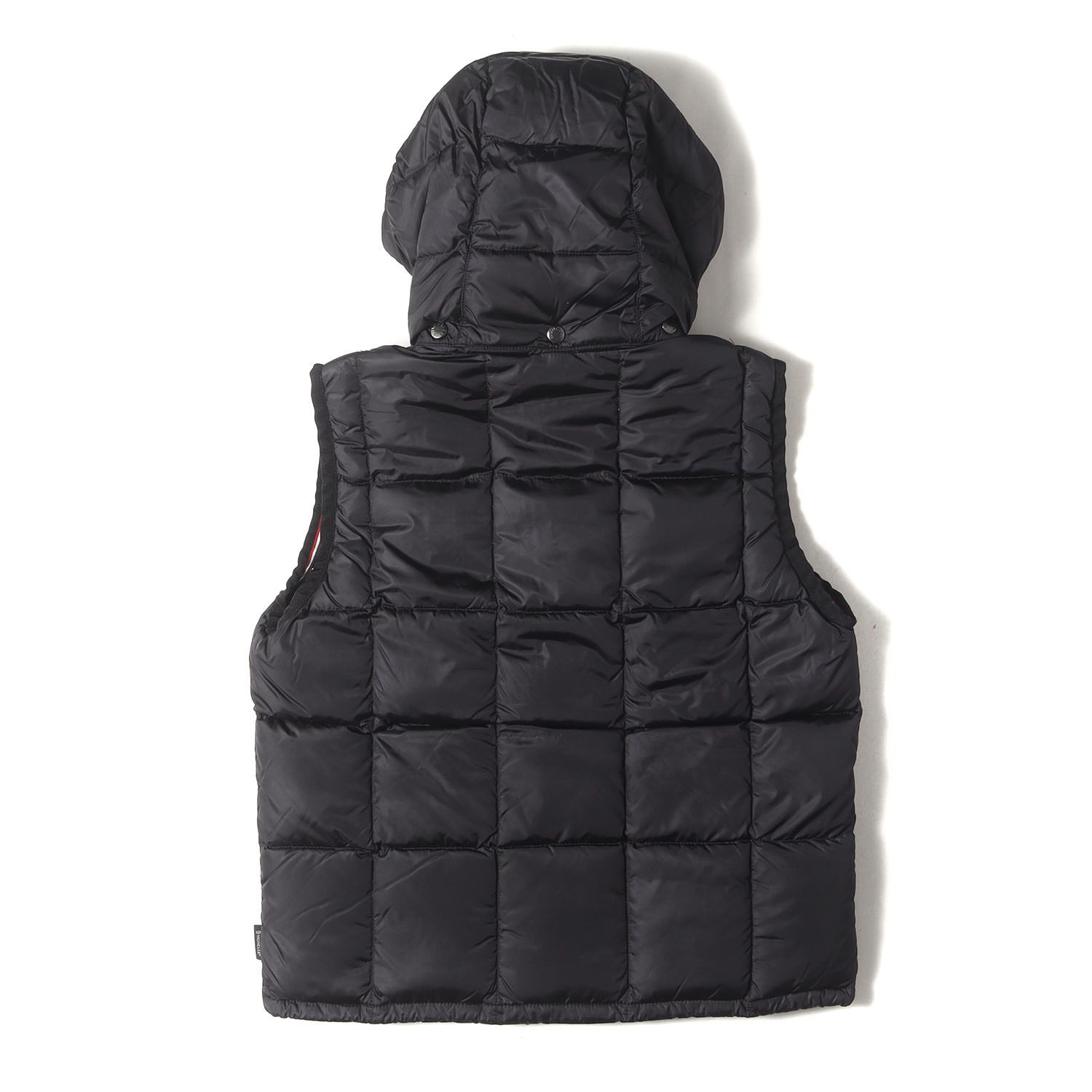 MONCLER モンクレール ベスト ブラック 黒 サイズ 3 フード付き ハイネック ダウンベスト TAPAJOS GILET 020914330500 54155 アウター ジャケット 上着 メンズ