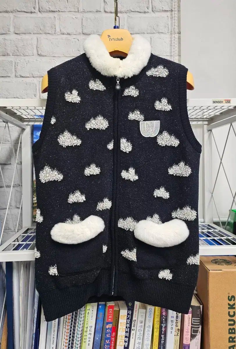 エムユースポーツ レディースゴルフニット 55 冬 ウール フルジップアップ ゴルフベスト WL89