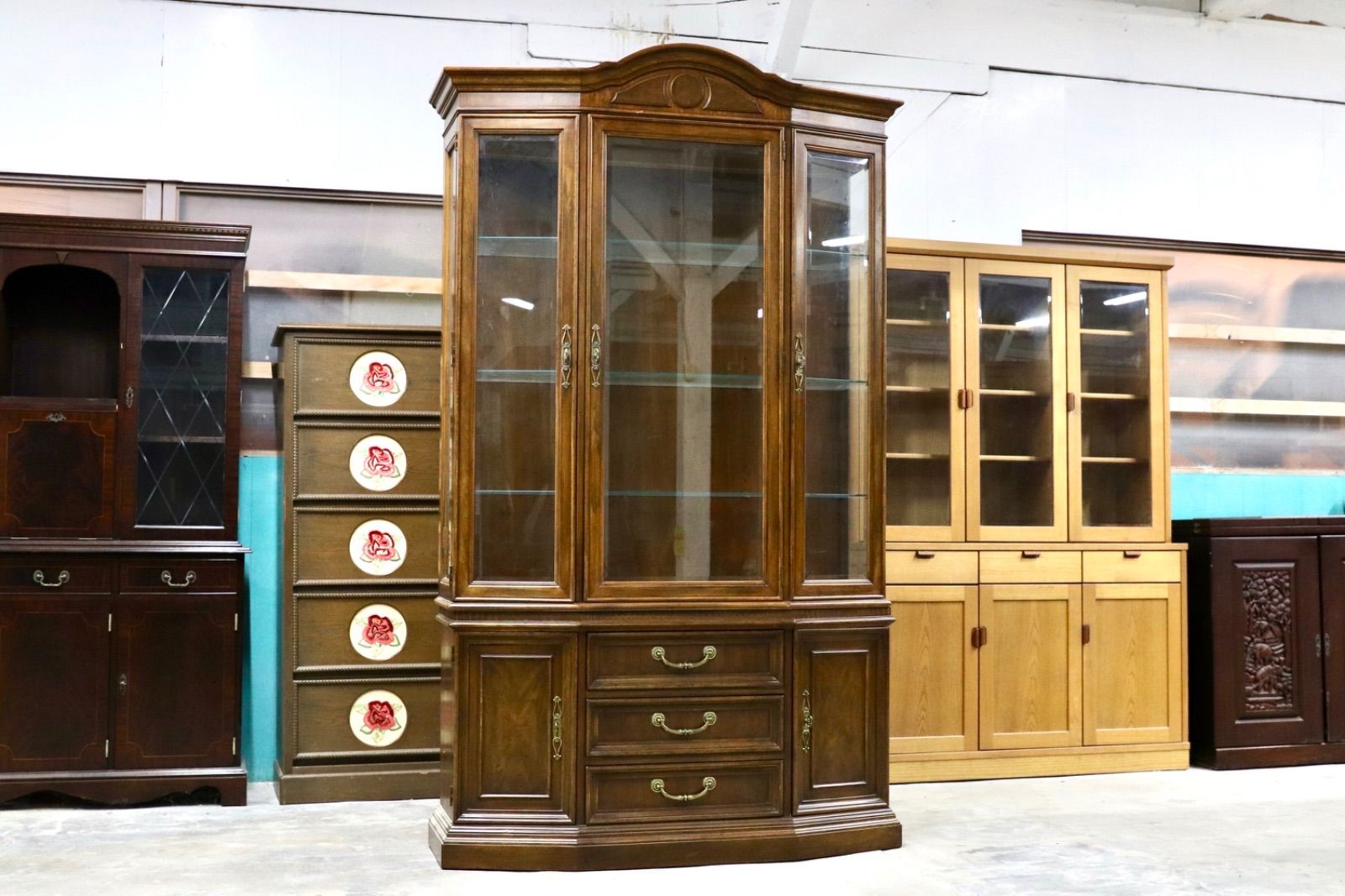 GMIK575 DREXEL HERITAGE ドレクセルヘリテイジ キャビネット 飾り棚 クラシック キュリオ アメリカ ヴィンテージ カップボード