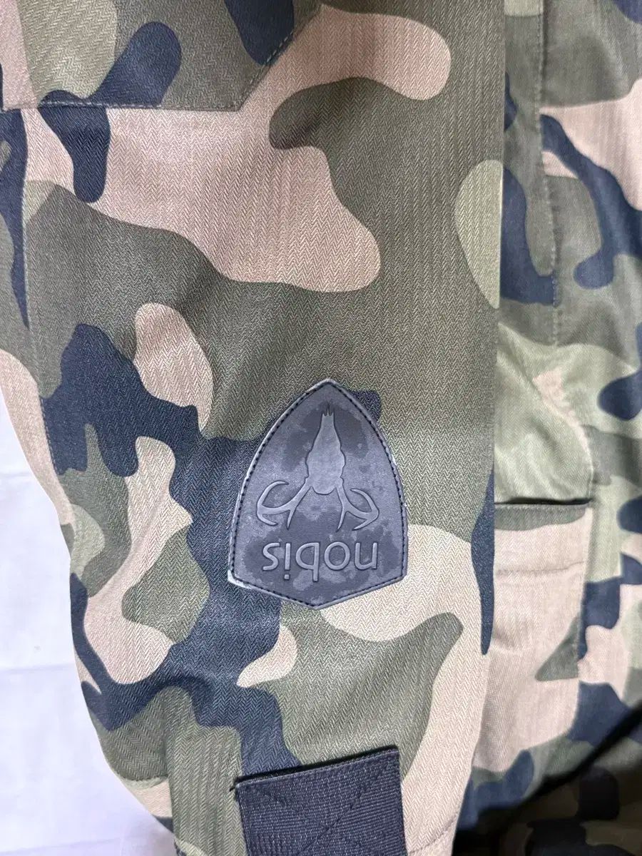 ノビス ヤテシ カモフラ S 4C 2018 8年