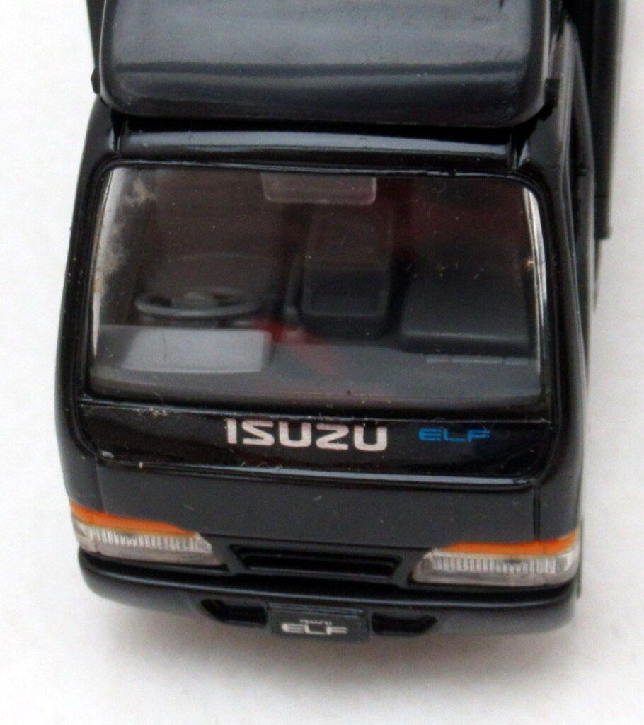 エポック社 1/43 MTECH いすゞエルフ 第32回東京モーターショー参考