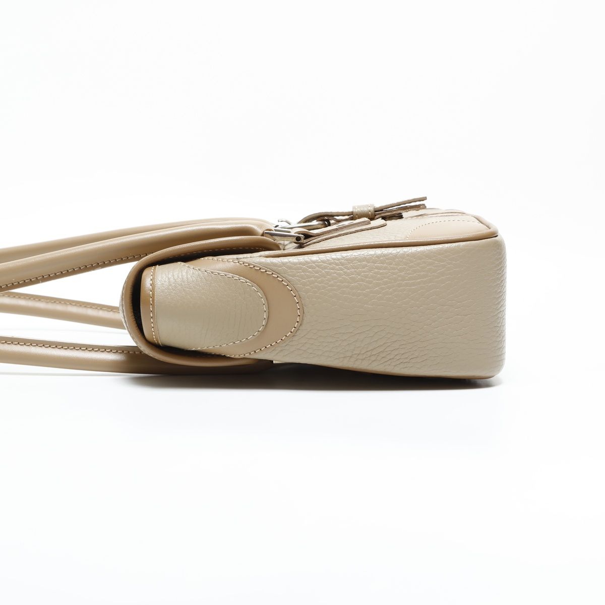 ショルダーバッグ