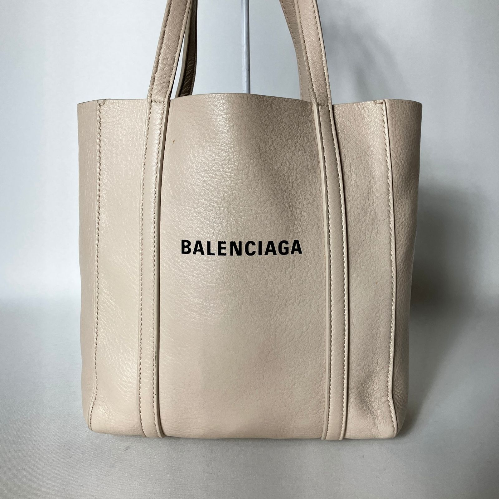 2510-261｜ ｜バレンシアガ エブリデイ2WAYトート レザー ベージュ