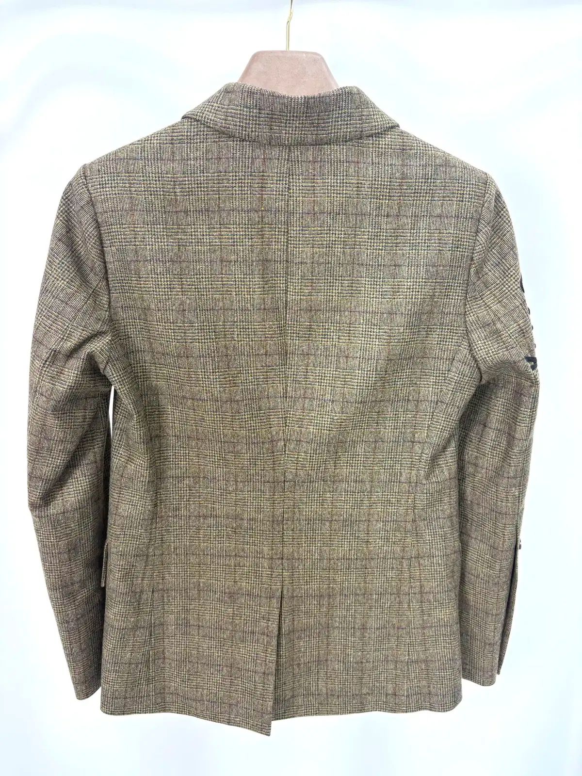 M ヴィヴィアン