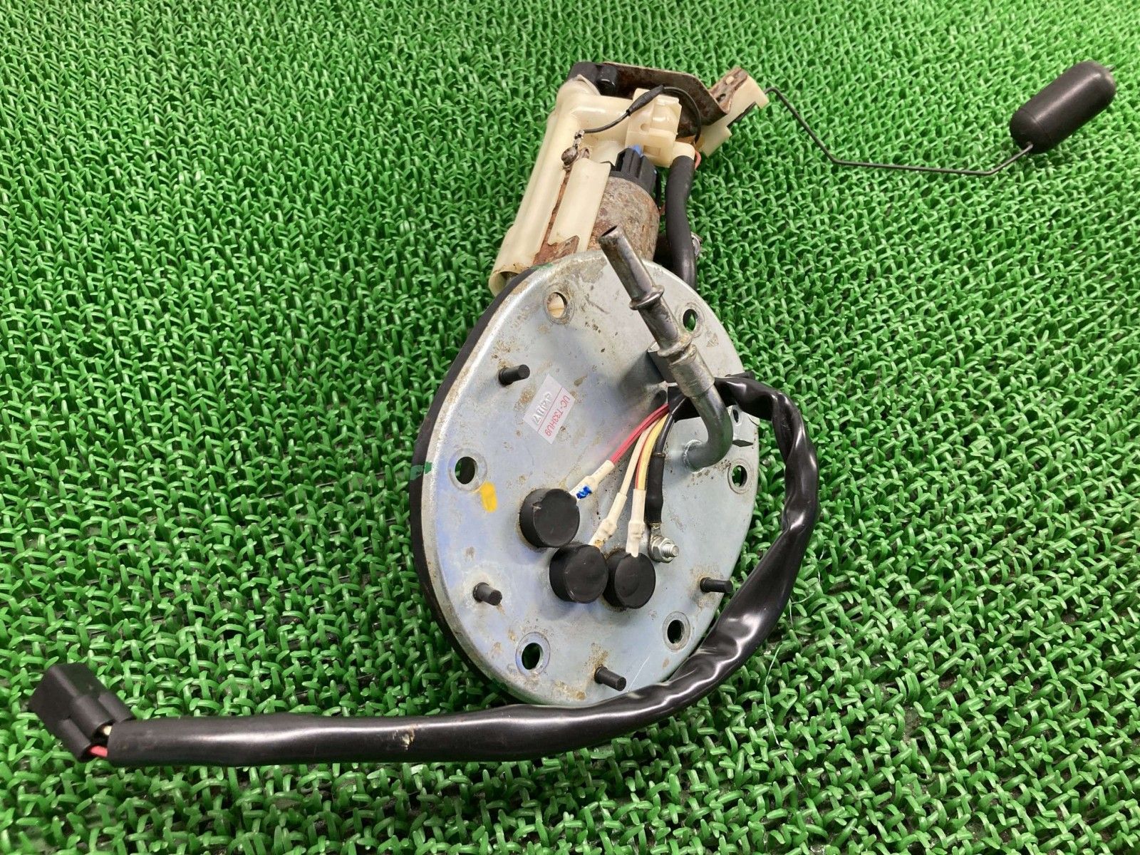 CB1100EX フューエルポンプ UC-T33HU9 ホンダ 純正 バイク 部品 SC65 13-17年 フューエルセンサー 燃料ポンプ 部品取りに wO