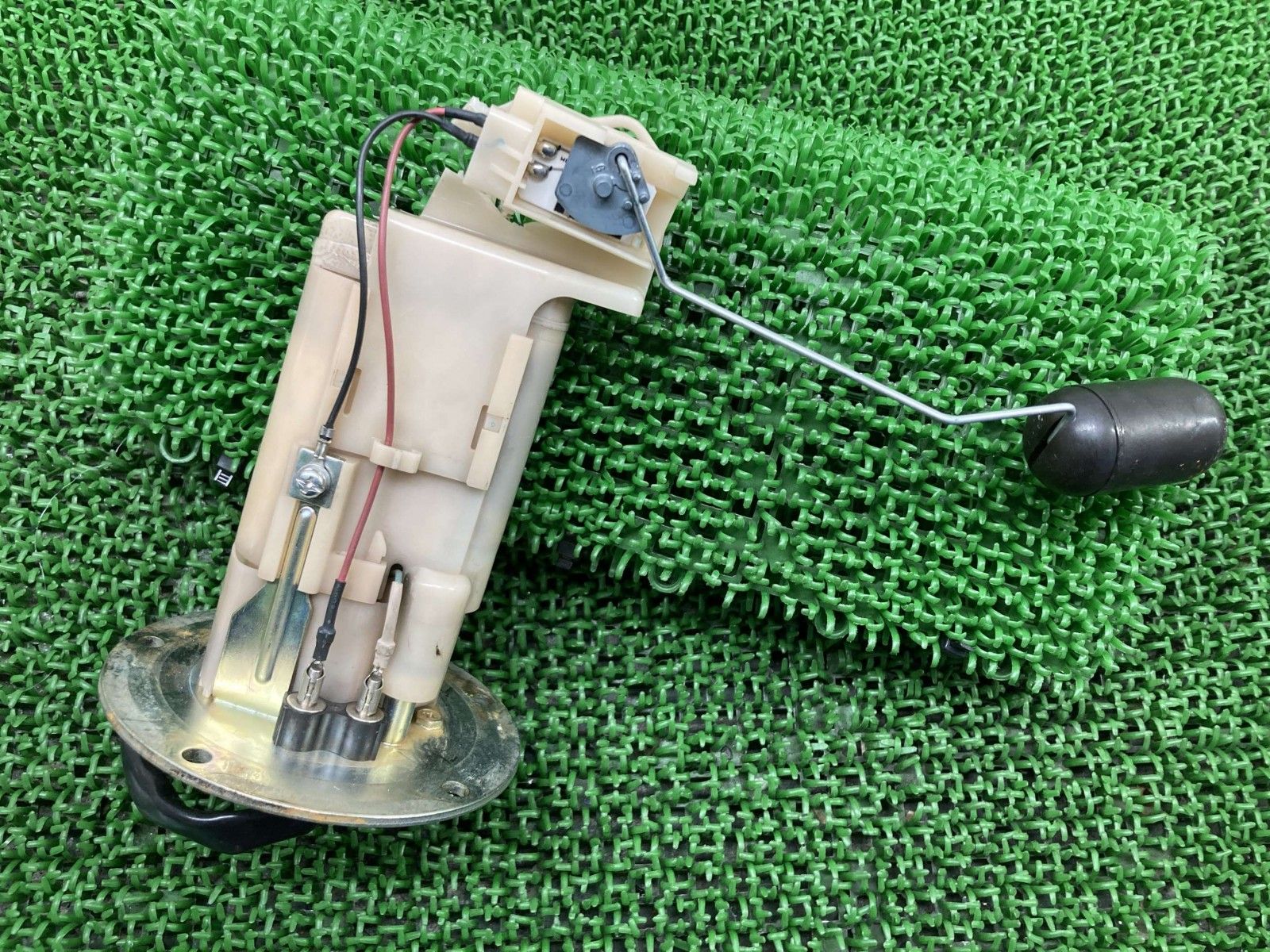 バルカンS フューエルポンプ 49040-0738 カワサキ 純正 EN650A VULCAN フューエルセンサー 燃料ポンプ 修復素材に Ku