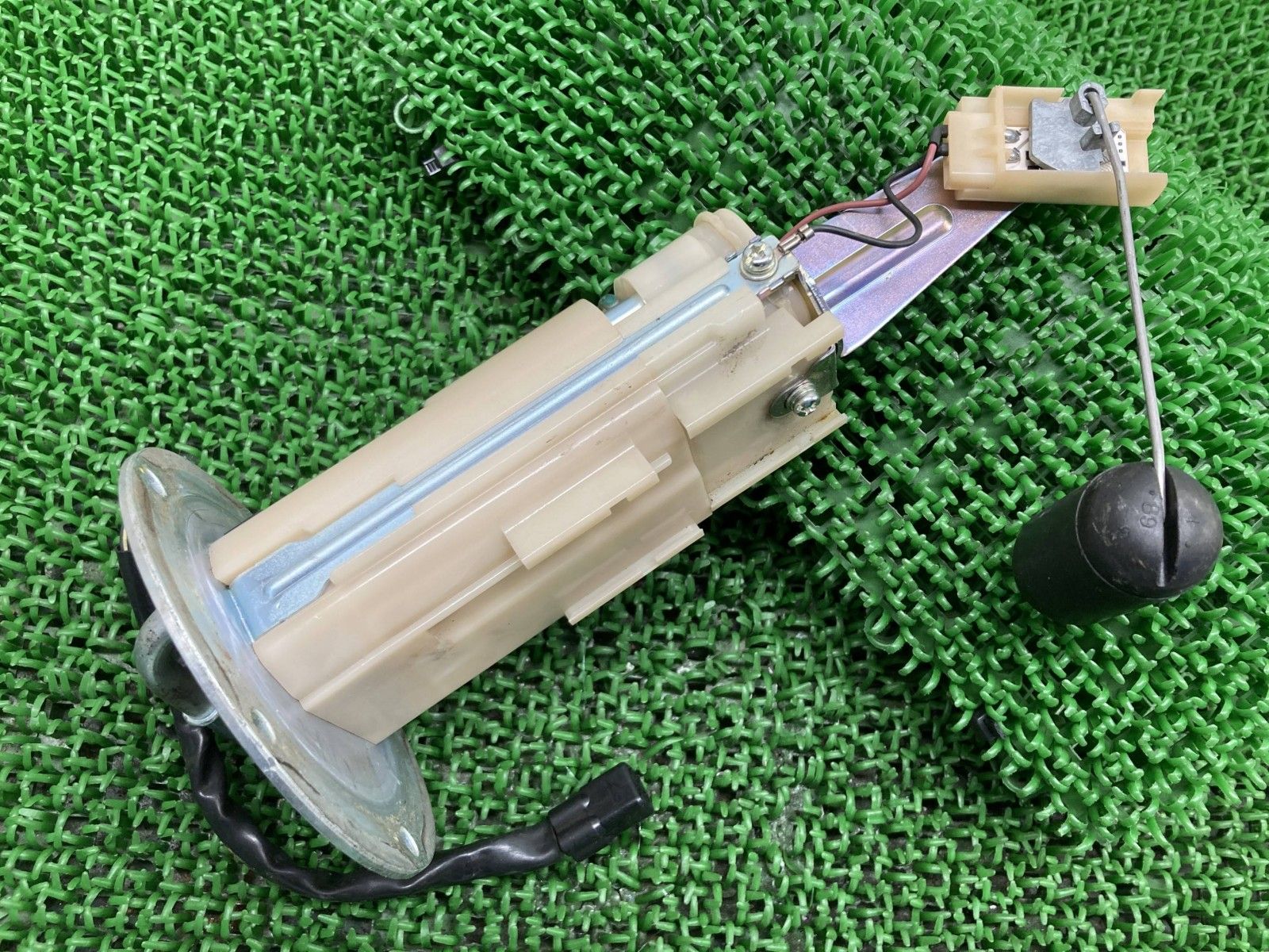 NINJA400 フューエルポンプ 49040-0706 カワサキ 純正 EX400E ニンジャ400 フューエルセンサー 燃料ポンプ 機能的問題なし tG