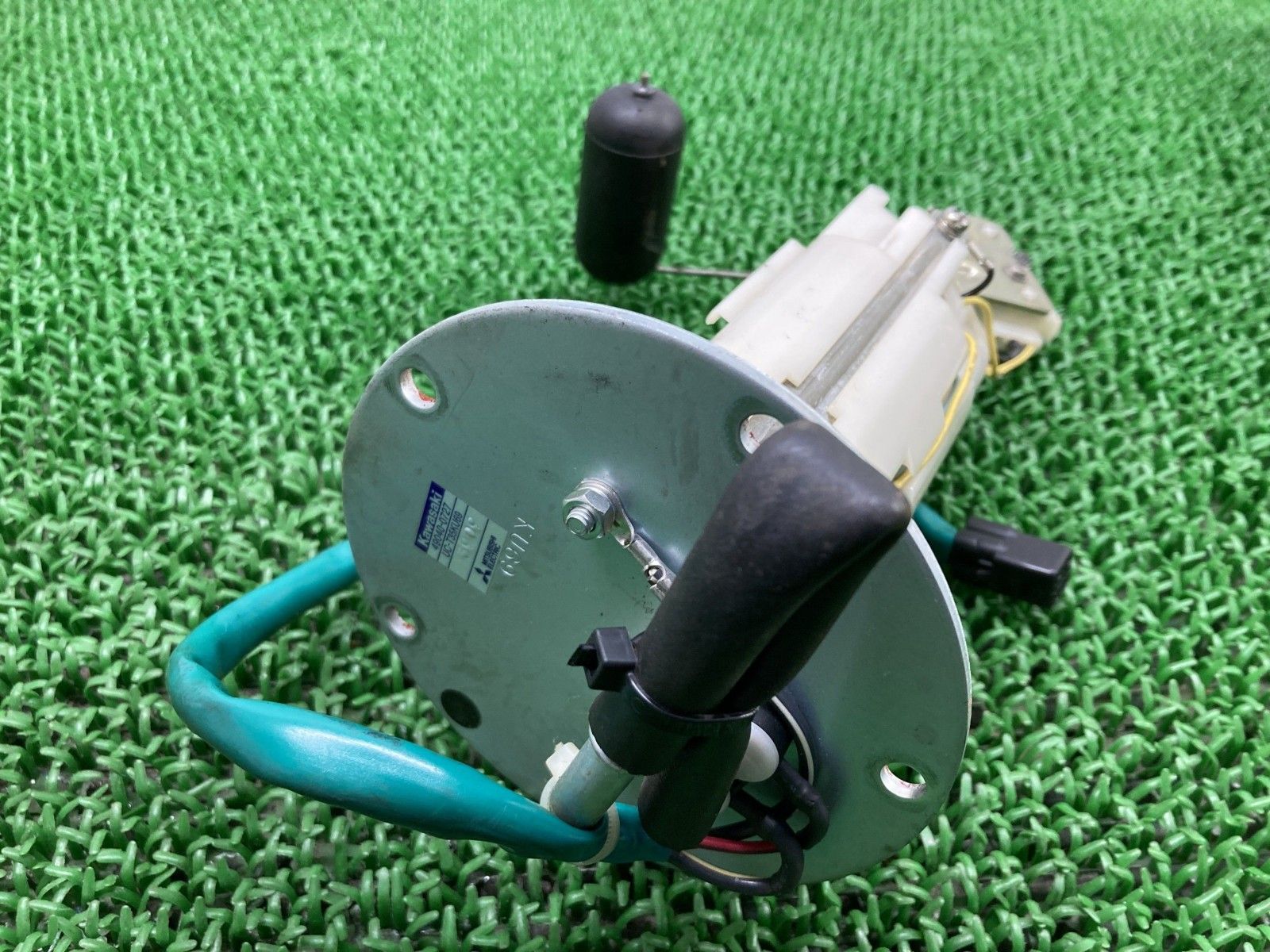 NINJA1000 フューエルポンプ 49040-0727 カワサキ 純正 ZX1000W ZXT00W 16-20年ニンジャ1000 フューエルセンサー Jx