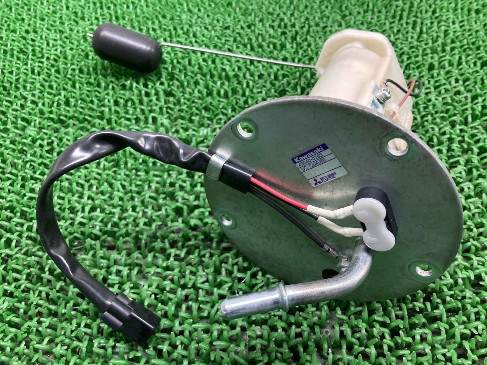 NINJA250 Z250 フューエルポンプ 49040-0763 カワサキ 純正 バイク 部品 EX250P NINJA400 Z400 EX400G フューエルセンサー Vs