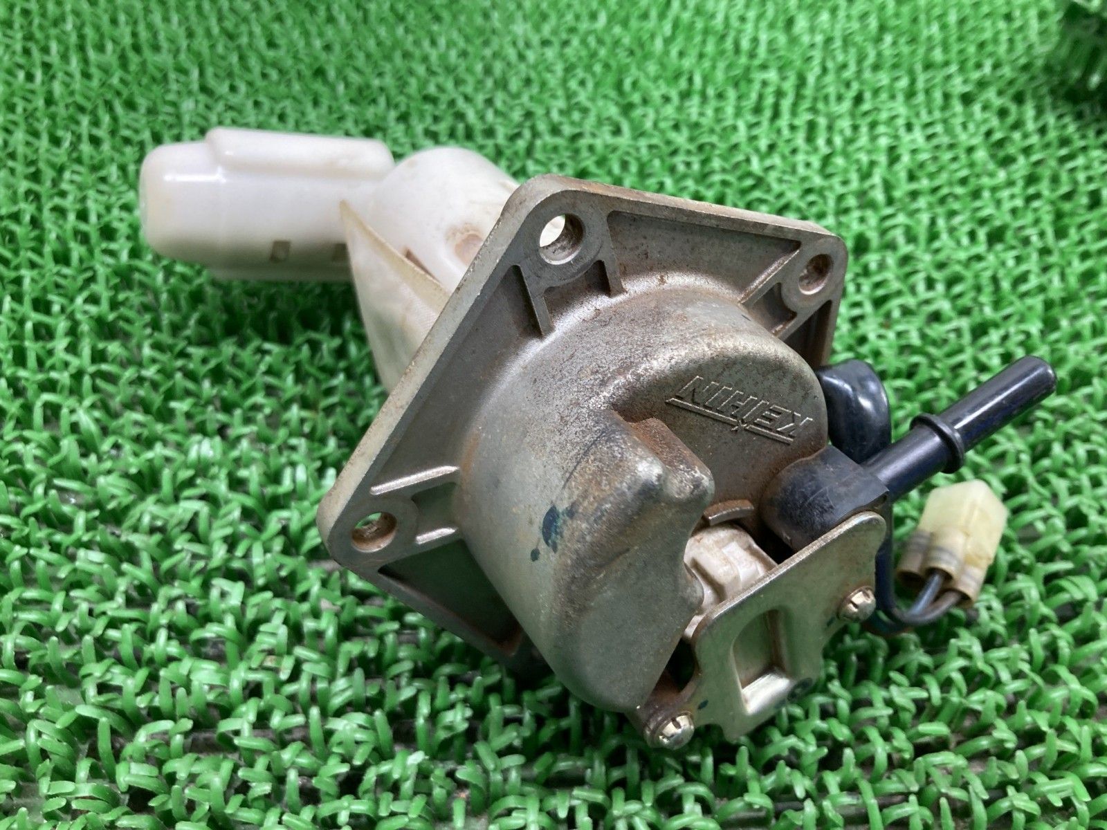 NINJA250R フューエルポンプ カワサキ 純正 EX250K ニンジャ250K フューエルセンサー 燃料ポンプ 部品取りに 割れ欠け無し Bn