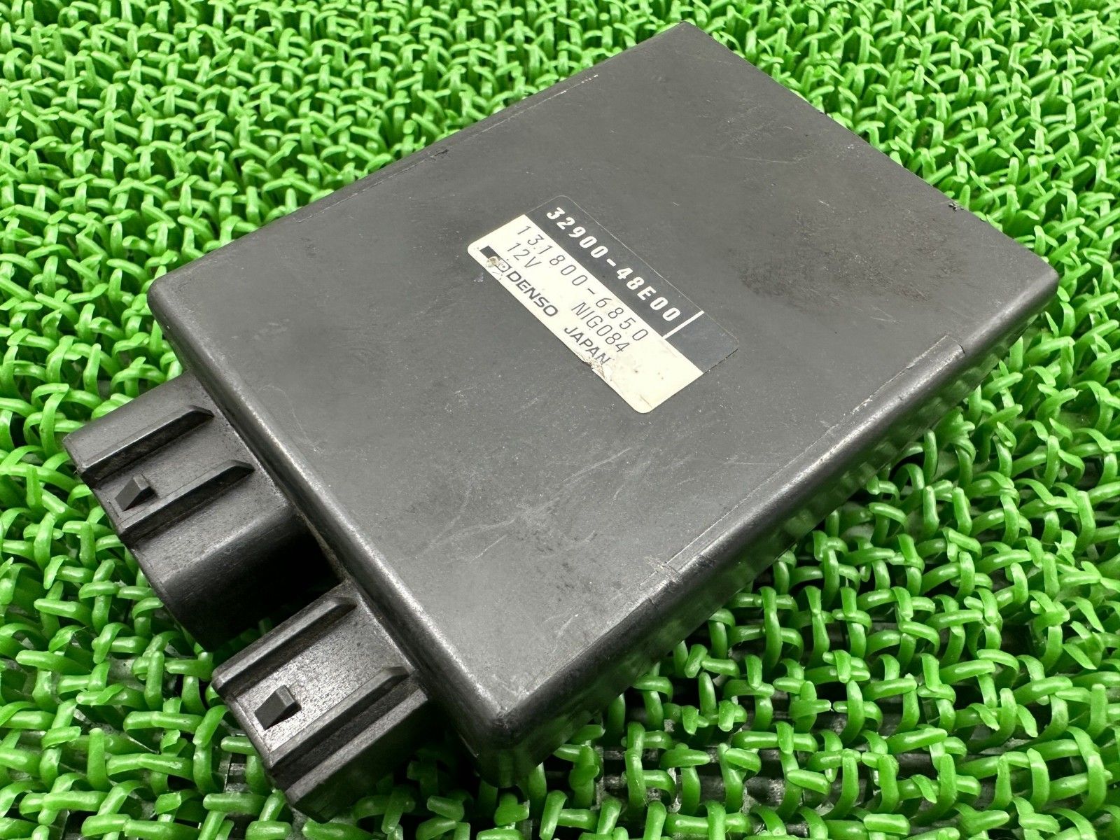 デスペラード400 イグナイター VK 52 A スズキ バイク 部品 CDI スパークユニット 機能的問題なし 品薄 品 iP