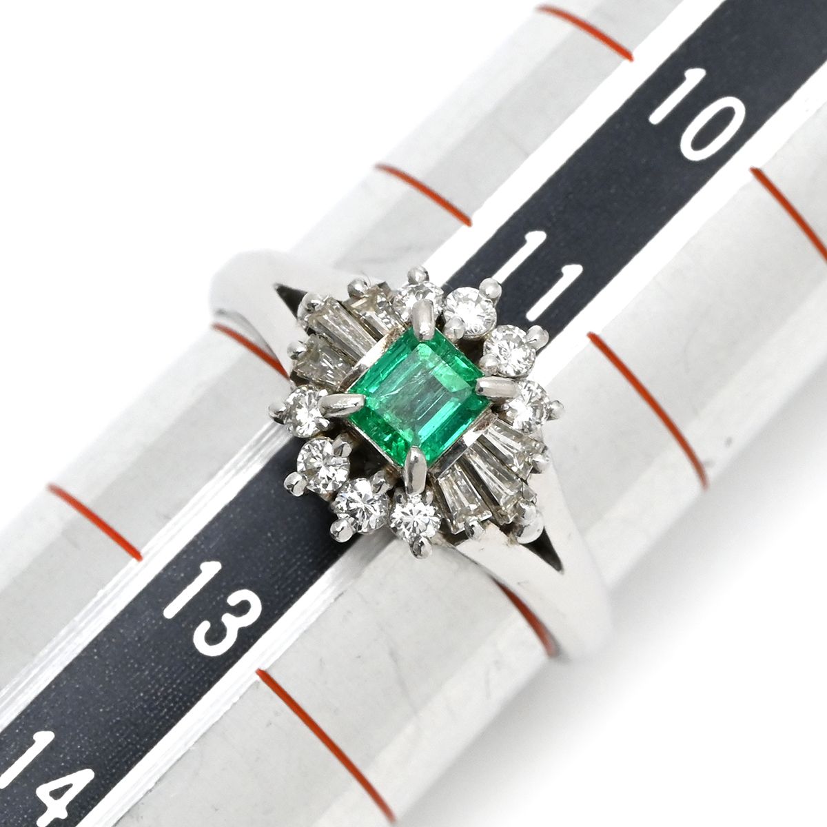 リング 指輪 エメラルド ダイヤモンド リング Pt900 エメラルド  
