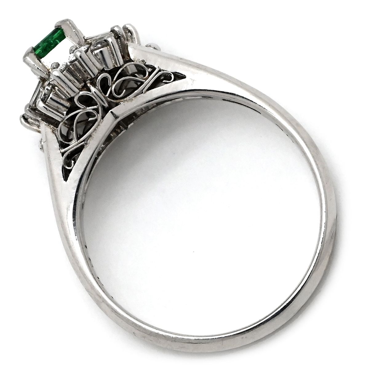 リング 指輪 エメラルド ダイヤモンド リング Pt900 エメラルド  