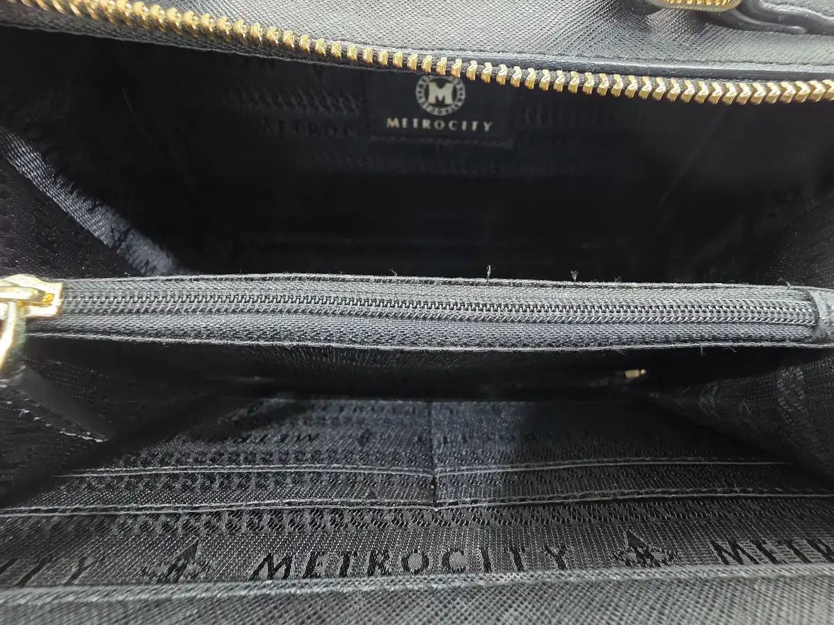 カメラバッグ クロスバッグ