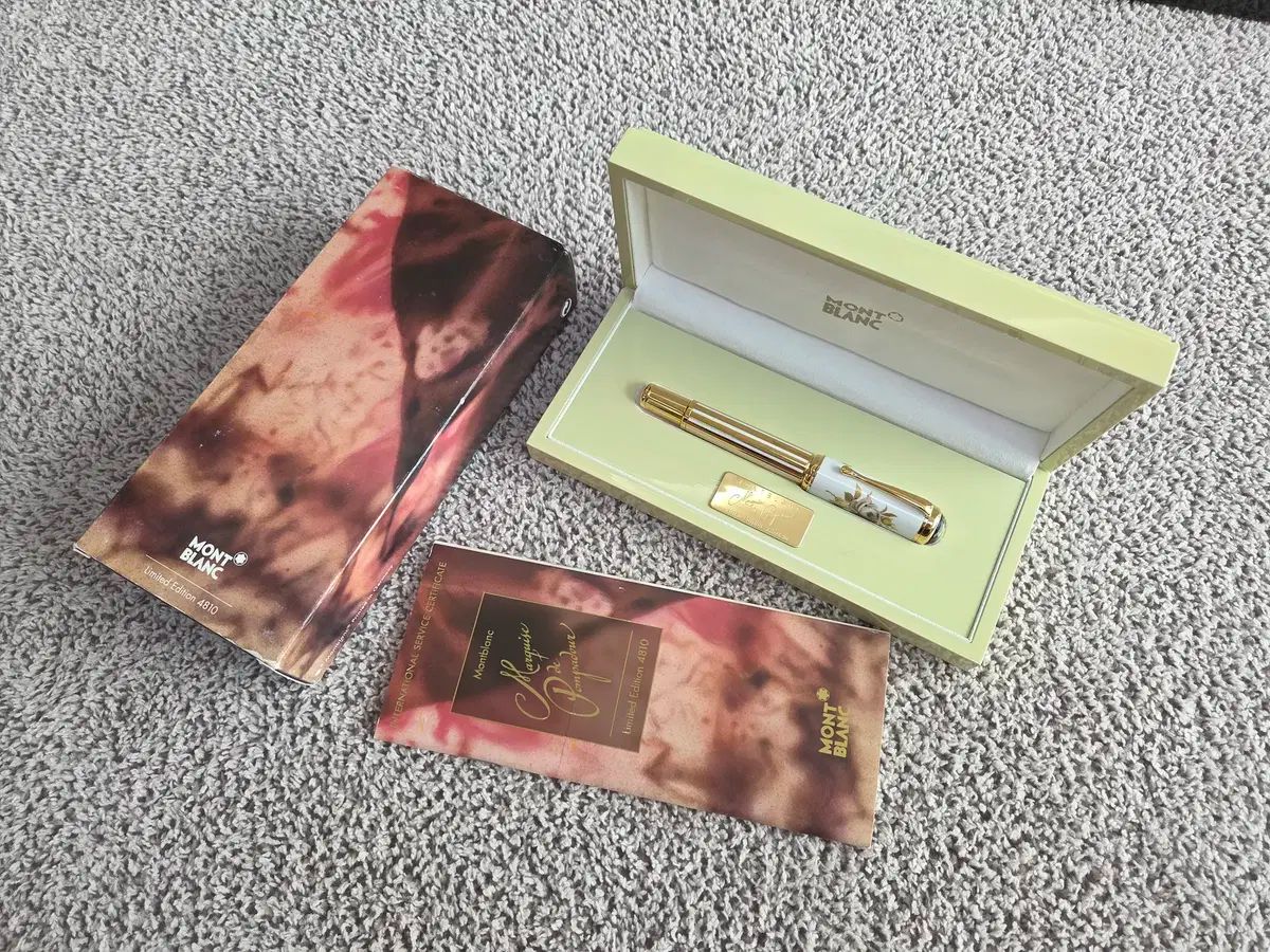 MONT BLANC POA 후원자 マダム ポンパドゥール M 万年筆