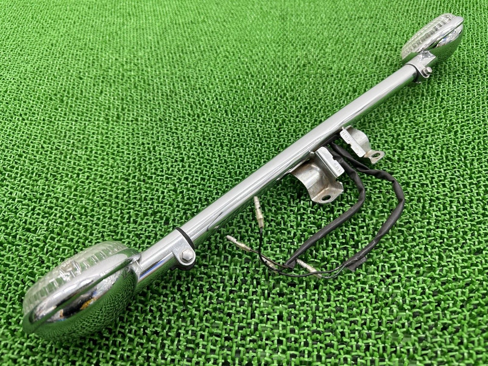 ドラッグスター400クラシック フロントウインカー 左右 P4879 ヤマハ 純正 VH02J ノーマルクリアレンズ ステー付き セット mX