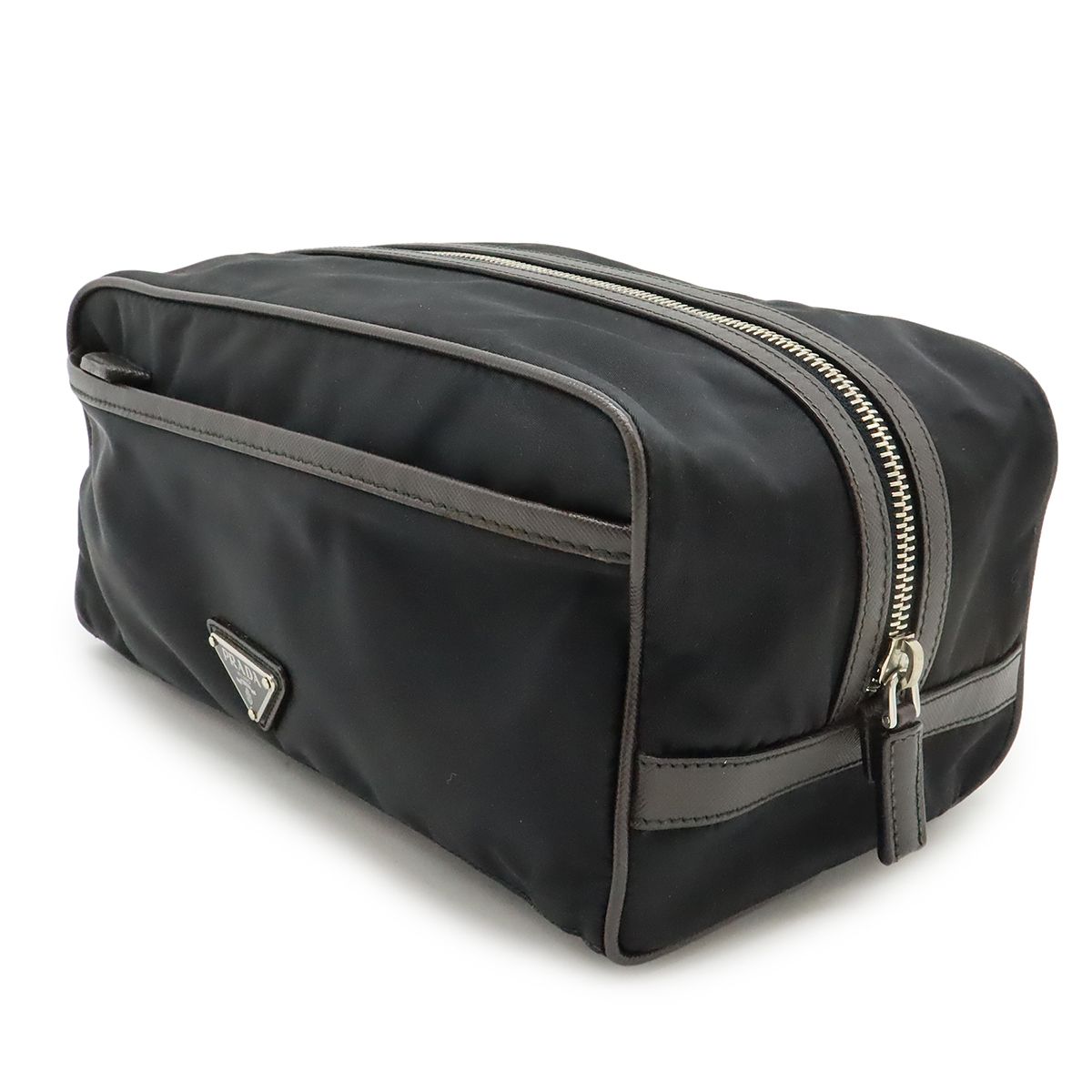 PRADA プラダ ロゴジャガード トライアングルロゴ セカンドバッグ クラッチバッグ マルチポーチ ナイロン NERO 黒 ブラック シルバー金具