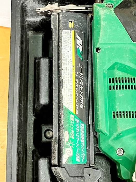 HiKOKI ハイコーキ コードレス仕上釘打機 40mm マルチボルト 36V バッテリー1個&充電器付 NT3640DAXP