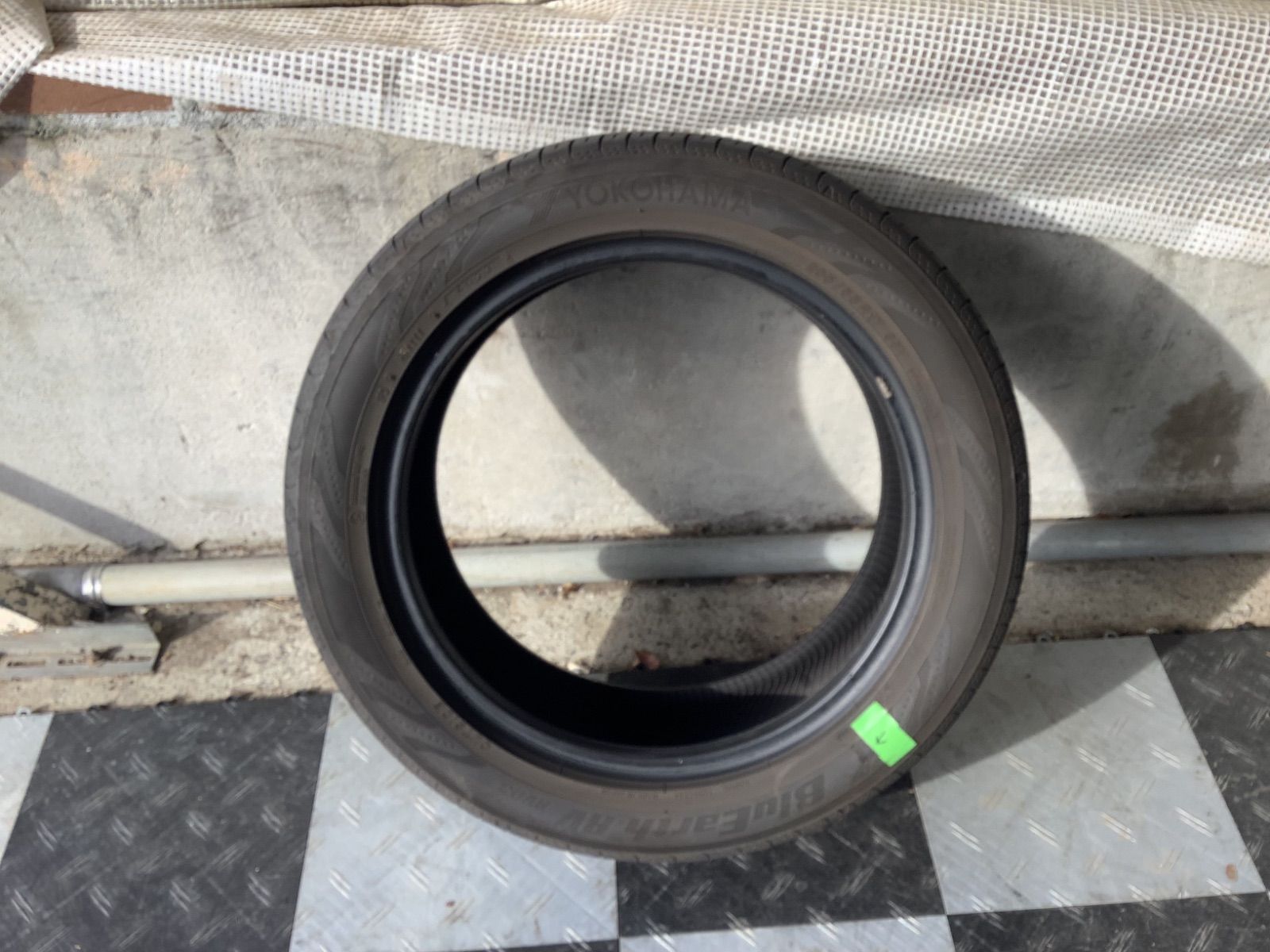 み 205 55 R 17 製 BluEarth RV 03 ヨコハマ ブルーアース タイヤ1本