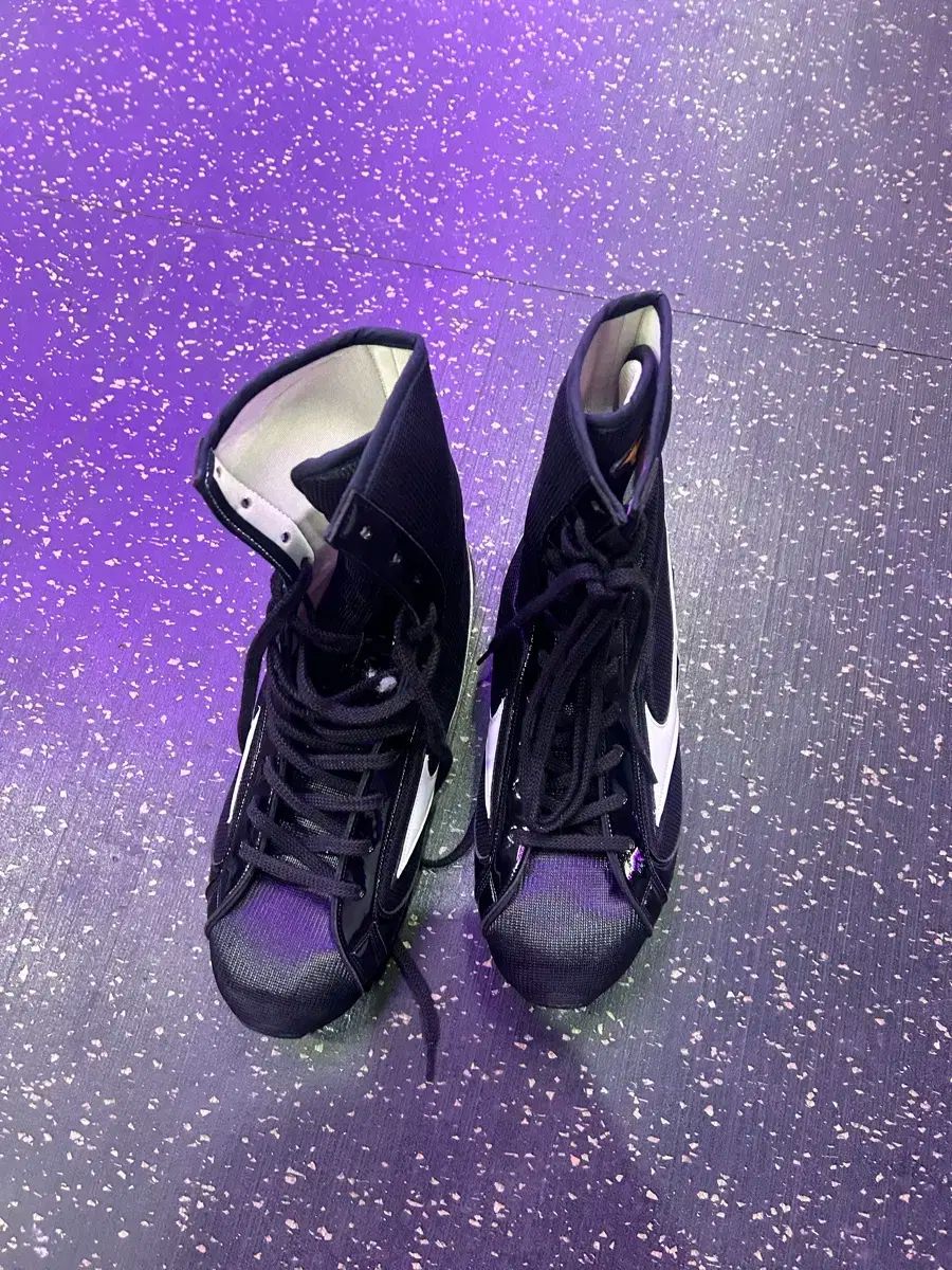 ミズノ ボクシング シューズ フィニッシャー スペクトラ ミッド ブラック 280