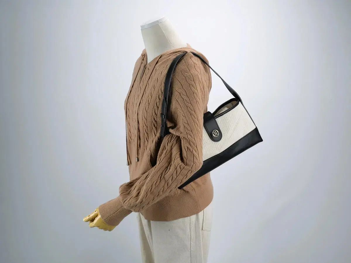 ディパウンド タウンバッグ HOBO BAG ショルダーバッグ ヘリンボーン アイボリー DECORATOM_COM_BR