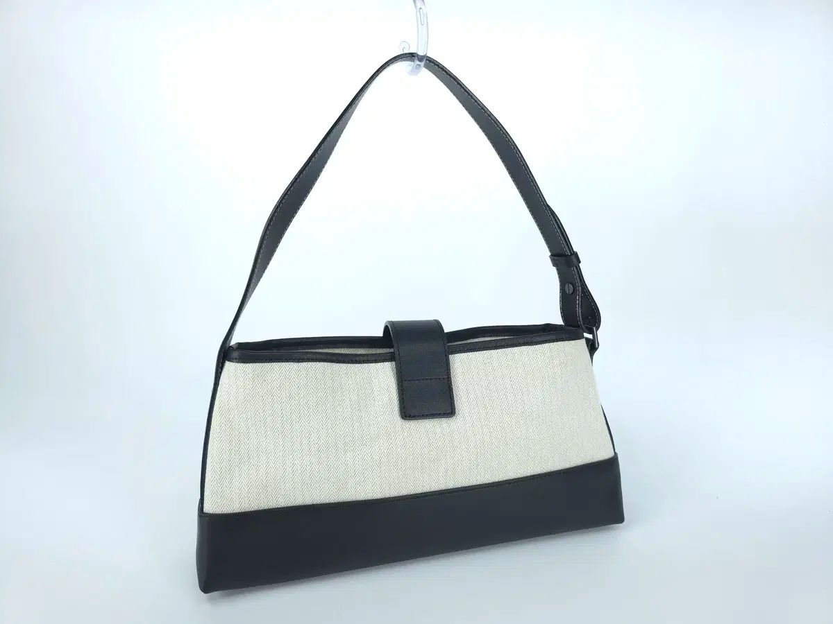 ショルダーバッグ