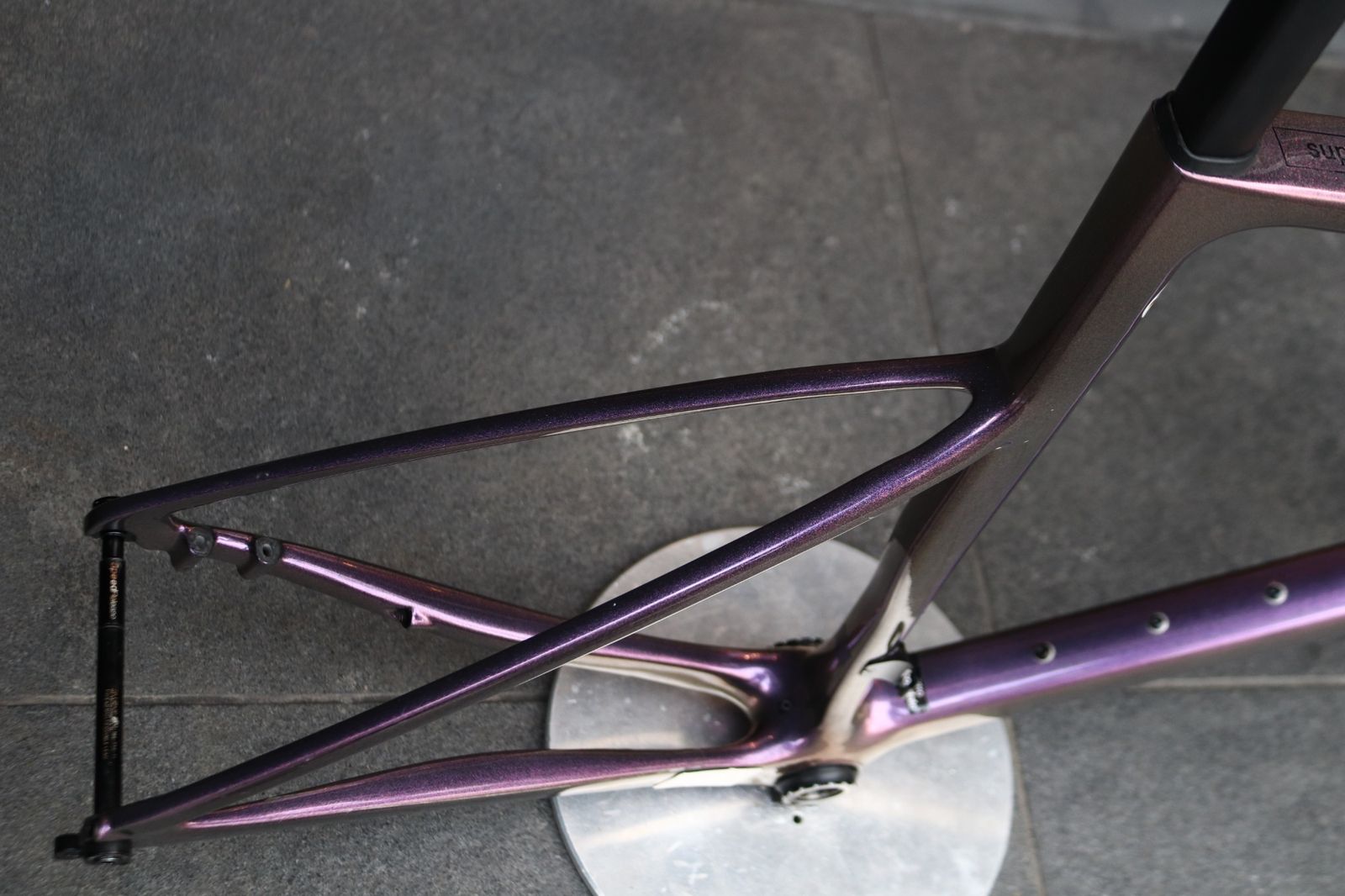 CANNONDALE スーパーシックス