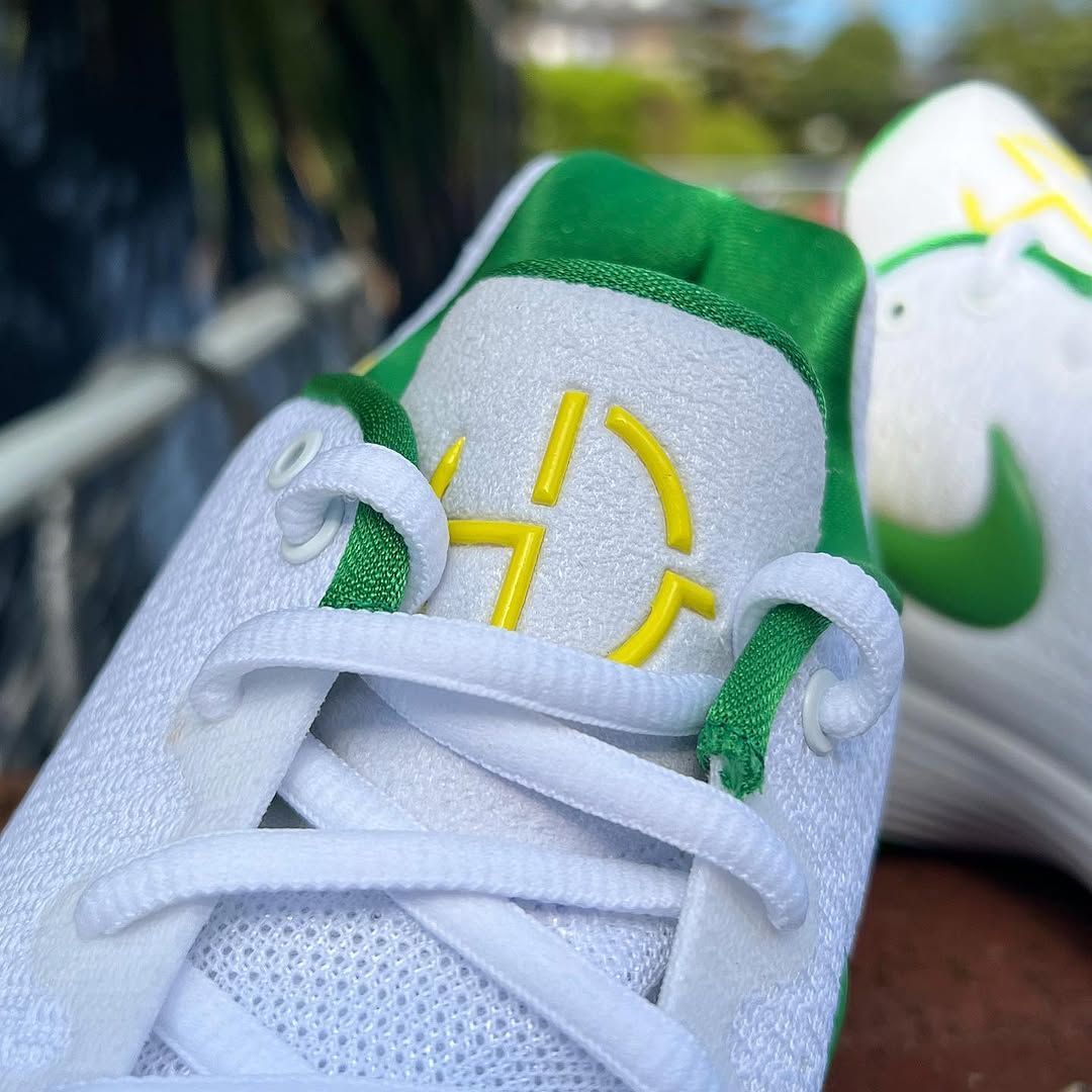 NIKE HYPERDUNK 2017 LOW EP 'OREGON' ナイキ ハイパーダンク 2017