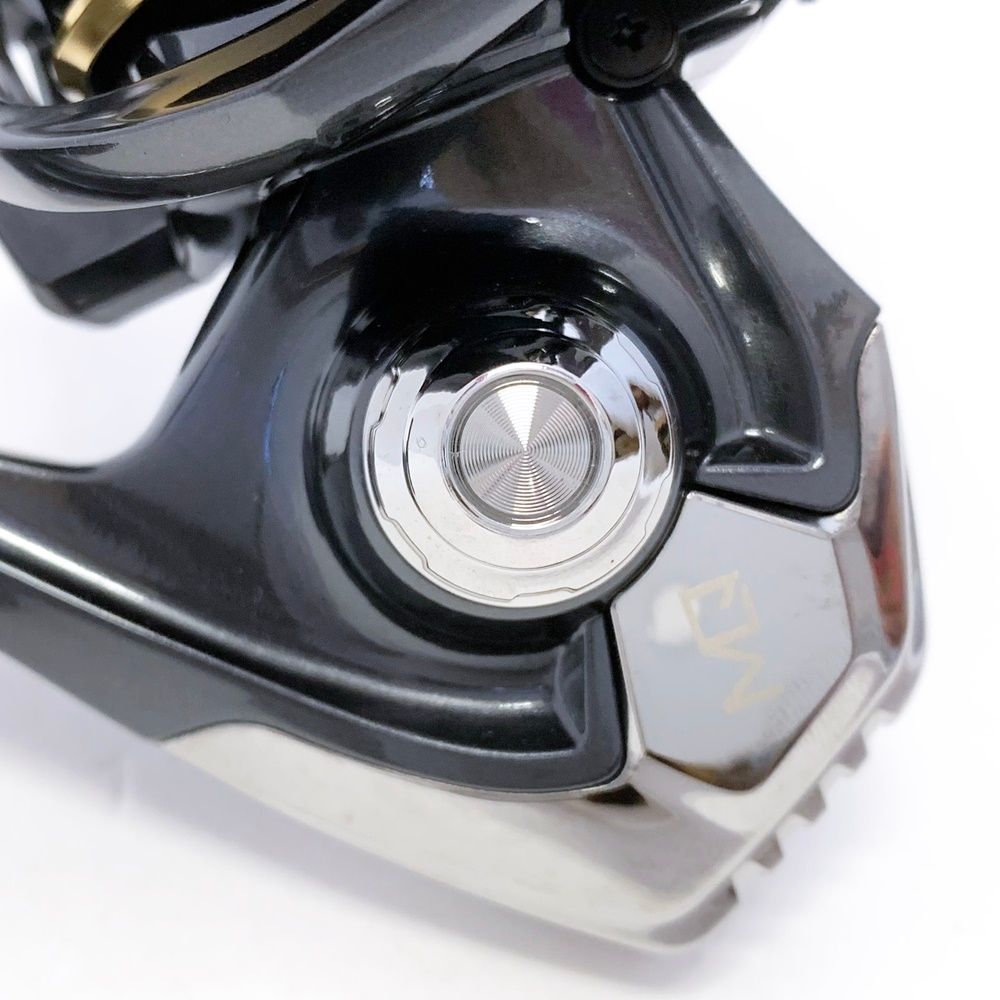 スピニングリール