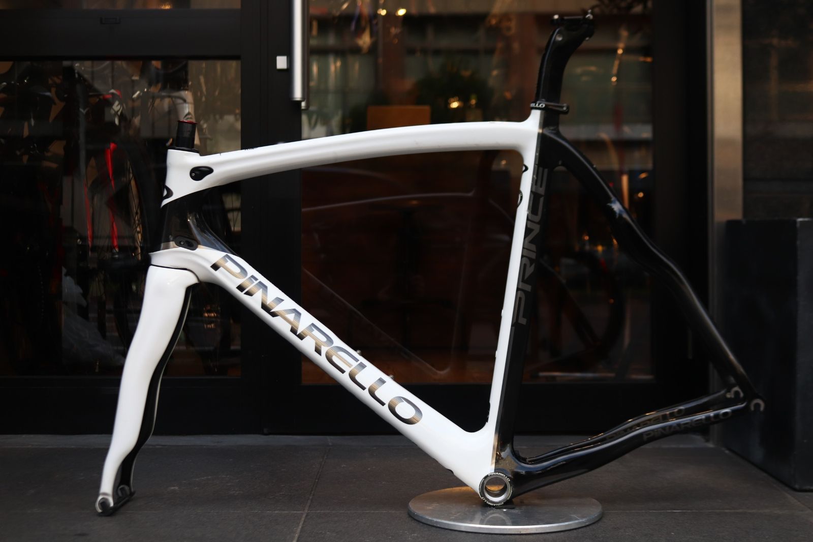 575サイズ カーボン