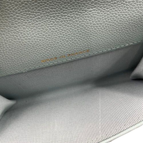 クラシックスモールフラップ ペールブルー