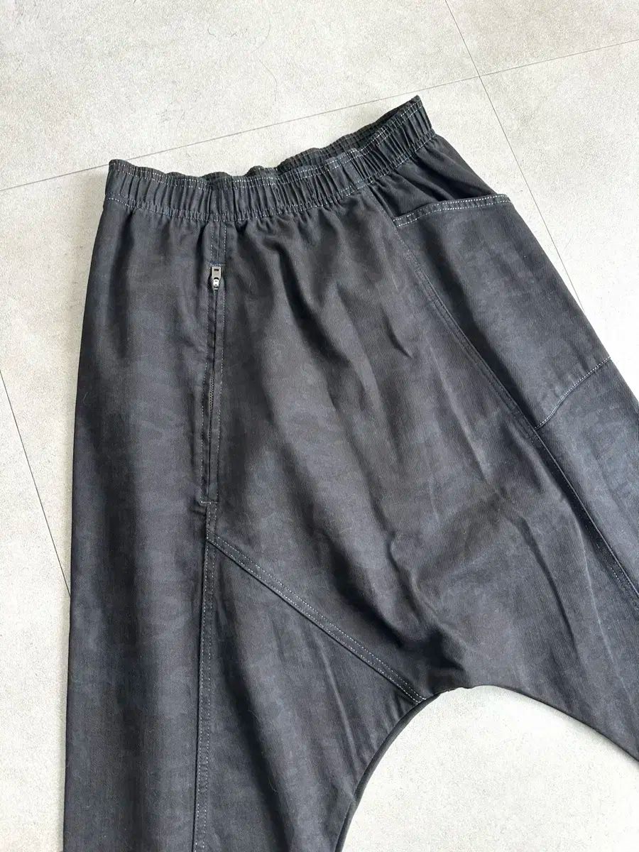 JPN VTG ブラック カモフラージュ サルエル パンツ