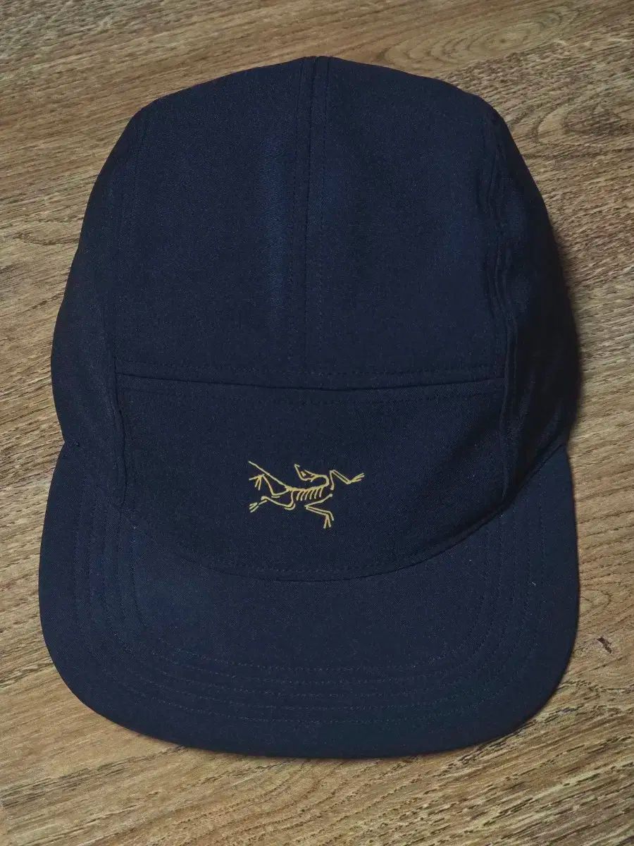 ARC TERYX アークテリクス カラディウム 5パネル キャップ ブラック