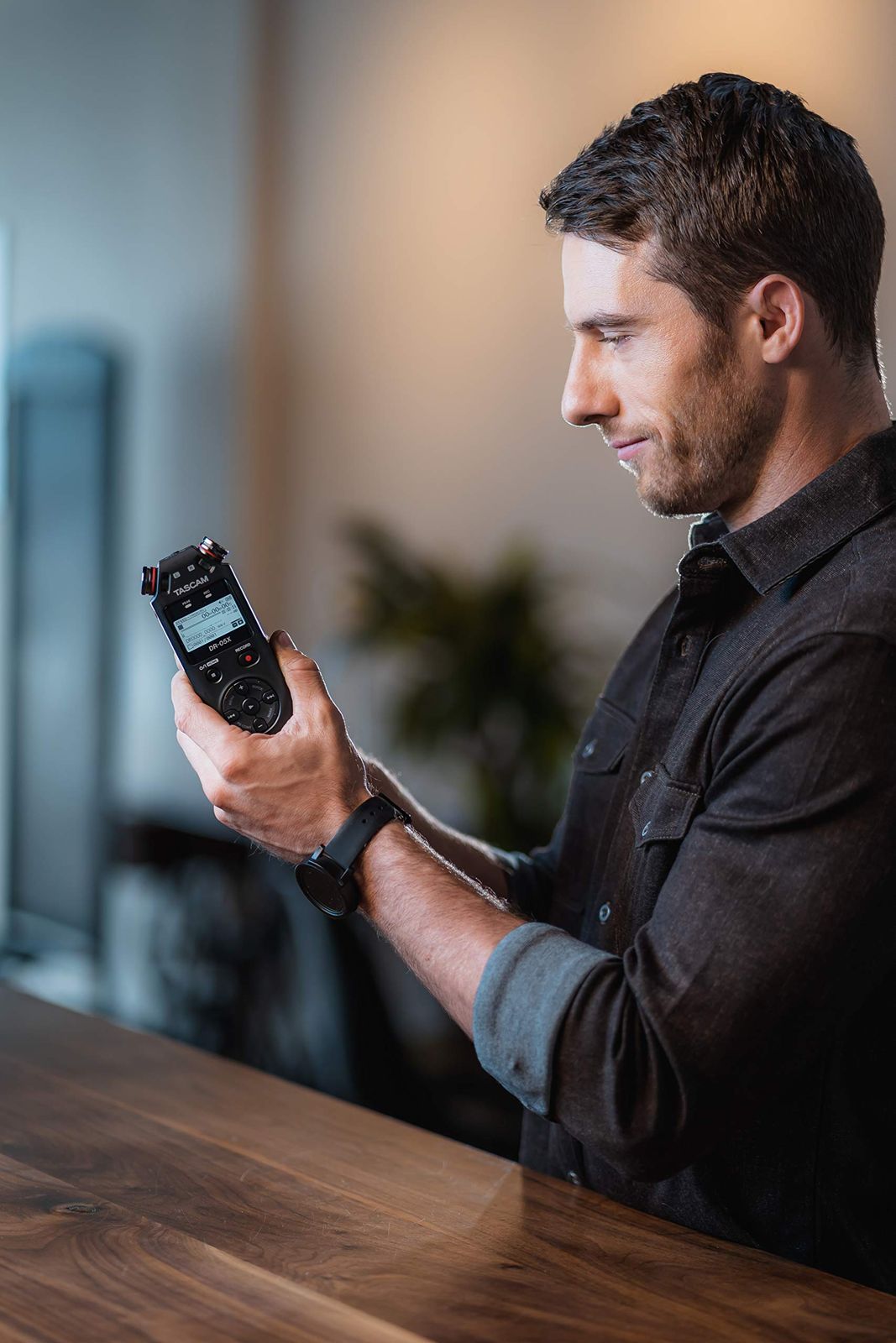 オーディオインターフェース搭載 ステレオ